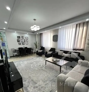 ۷۳متر/فول امکانات/غرق نور/بر اصلی/بدون مشابه