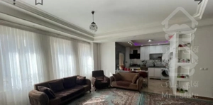 ۹۰ متر / سالن پرده خور / رو به آفتاب