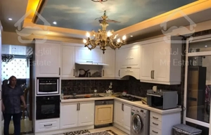 ۲۷۵ متر اپارتمان شهرک راه اهن در یاس ها