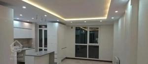 ۸۴متر/طبقه اول/فول امکانات/گزر کوچه ۸ متر