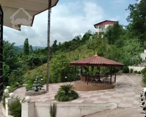 ۱۵۳۵ مترمربع باغ ویلا با ویو ابدی