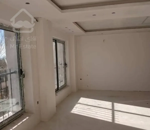 فروش آپارتمان ۱۸۳متر۳خواب سنددار در مرکز شهر