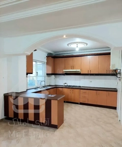 خیابان مهرگان آپارتمان ۱۲۰ متر (تک واحد) شیک