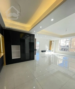 آپارتمانی تاپ با طراحی لوکس و غرق در نور