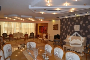 ۲۰۶متر لوکیشن تاپ . گلستان شمالی . فول مشاعات. تمام نور مستقیم