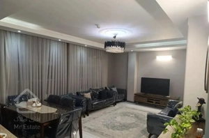84 متر ، پر نور ، ملک شهر