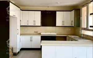 فروش آپارتمان آپارتمان ۱۵۰متری،نوساز،فول امکانات