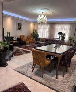 آپارتمان دو خوابه ۱۰۷ متر تک واحدی مرتب