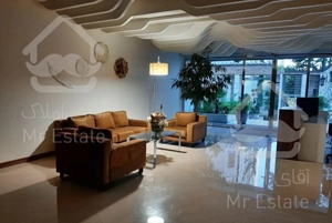 ۱۷۰ متر ۳ خواب ۲ پارکینگ