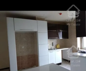 آپارتمان ۹۰ متری شهرک چیتگر