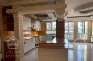 ونک شیراز شمالی 120 متر 3 خوابه