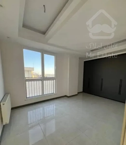 100متر خوش نور