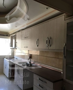 ٨١ متر ٢ خواب فول امکانات سند دار ویو ابدی چیتگر
