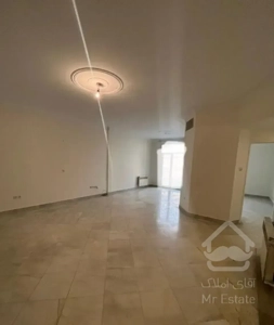 ۱۱۰ متر ۲ خواب رو به آفتاب * تاپ لوکیشن *