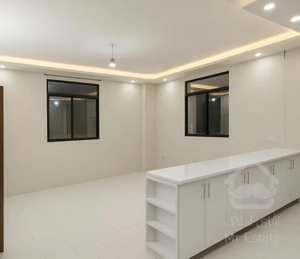 واحد دونبش غرق نور در حاشیه اصلی