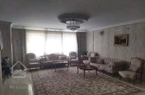 ۱۰۵متری اول اقبال