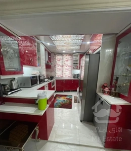 ۸۰ متر  سند دار    بر اصلی