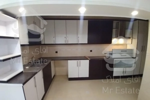 ۲ خواب/ بلوار بهشت/ باپارکینگ مسقف ریموت دار