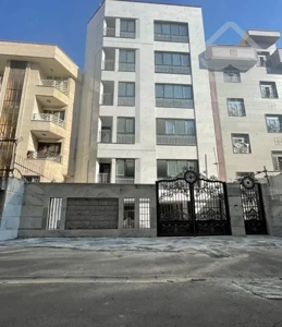 ۱۲۰متری۳خواب شیک تکواحد زیرقیمت منطقه به مدت محدود