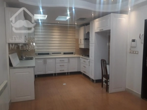 ۶۰متر/پارکینگ/آسانسور/انباری/تمیز