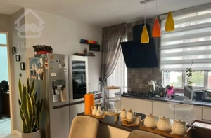 ۶۲متر۲خواب۹ساله تراورتن خطی پرده خور روبه آفتاب