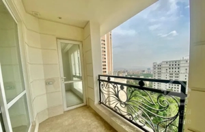 زعفرانیه فروش۱۶۰متر ۳خواب فرخ ثارالله