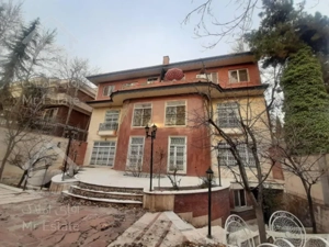 فروش ویلا در بهترین لوکیشن زعفرانیه