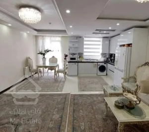 ۷۷ متر * ویوابدی بدون مشرف * فول امکانات * ۴ ساله