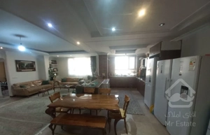 آپارتمان/۱۴۳ متر/۳ خواب/دارآباد