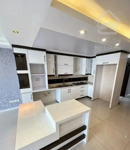 آپارتمان 112متری/جنوبی شمالی/فول امکانات