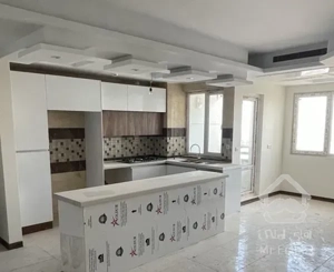 آپارتمان ۱۲۲ متری شهرک راه آهن/کوهک/دریاچه چیتگر