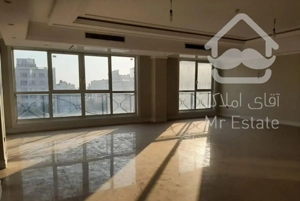 آپارتمان ۱۷۲ متر منظریه / تک واحدی