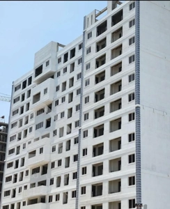 131متر سه خواب طبقه هفتم،گلدن سیتی