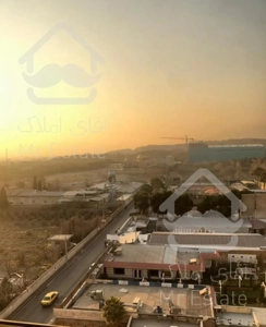 اپارتمان ۱۶۰متری /۳خواب/شخصی ساز