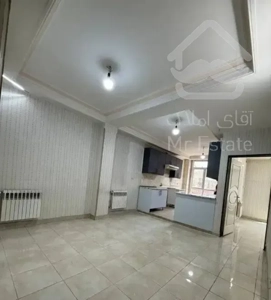 ۹۰ متر / نو ساز / دسترسی به مترو و بی ار تی