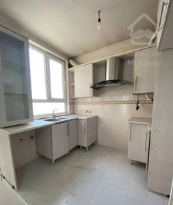 ۴۲ متر / تک واحدی / غرق نور