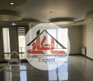 فروش ۱۰۶ متر ۲ خواب امکانات تکمیل - سپاه