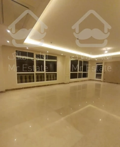 قائم مقام ۲۹۲ متر ۴ خواب نوساز کلیدنخورده