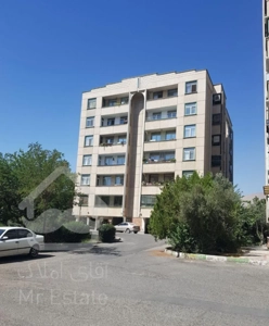 آپاتمان۱۳۷متر(سند)/۳خواب/شهرک صدرا