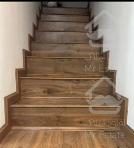 نصاب نصب پارکت .قرنیز .کفپوش