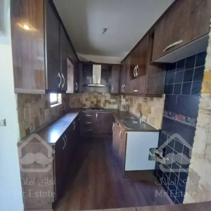 ۷۷ متر ۲ خواب / باکس پونک