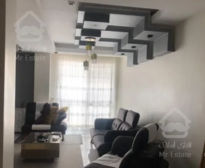 ۷۰متری فول ۱۰ساله/ شهران