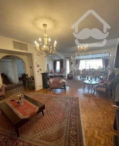 اراج/۱۳۶ متر/۲ خواب/رو به افتاب