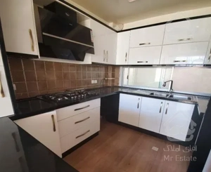 85متر  شهدای صادقیه (بازسازی )